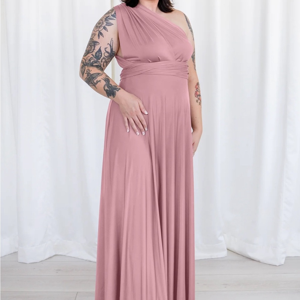 Henkaa Sakura Dusty Rose Infinity Dress